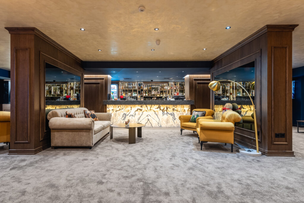 Lobby bar and lounge at Premier Luxury Mountain Resort, Bansko