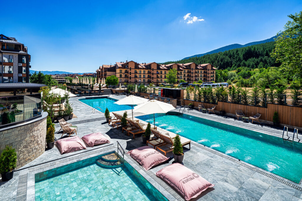 Shallow outdoor children’s pool at Premier Luxury Mountain Resort, Bansko